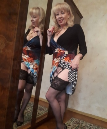 Живу в Москве и регулярно дарю незабываемые моменты мужчинам, желающим испытать настоящее наслаждение. Мои услуги разнообразны: классический секс, оральный, анал, эротический массаж. Есть много фото и отзывы о моей работе, чтобы ты оценил мои возможности. Со мной ты откроешь новые грани наслаждения и испытаешь невероятные эмоции. Жду встречи с нетерпением! 😉 66, 59 лет