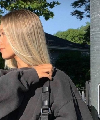 🌹💋
Обладая сексуальными изгибами и прекрасной внешностью, я готова подарить тебе незабываемые моменты наслаждения. Получи максимум удовольствия и расслабления проведя время со мной. 🔥💦
Моя миссия - удовлетворение всех твоих желаний и фантазий. Ласки, эротический массаж, фетиш-игры - все это входит в мои услуги. 😈💫
Доверься моим золотым рукам и испытай мой нежный, ласковый характер. Я создам для тебя атмосферу комфорта и релаксации, а наши встречи запомнятся тебе надолго. 💏✨
Мои фото настоящие и без ретуши. Ты сможешь лично убедиться в моей красоте при нашей встрече. 💖💯
Предлагаю высокий сервис и анонимность для тех, кто ценит качество и комфорт. Жду тебя в Москве, чтобы окунуться в мир страсти и наслаждения вместе. 🌇🌃
Отзывы о моих услугах говорят сами за себя! Позвони и ты не пожалеешь о проведенном со мной времени. 💞✨ 10271, 25 лет